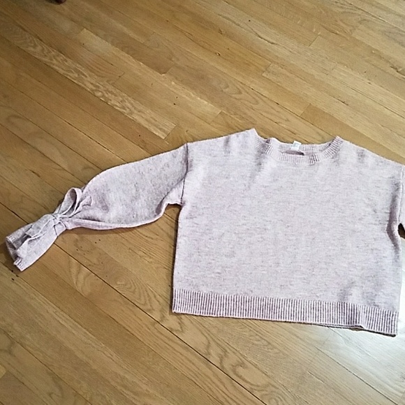 Sleeve tie sweater - Picture 3 of 6